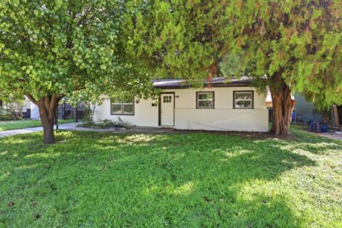 5885 Tracyne Drive, Westworth Village