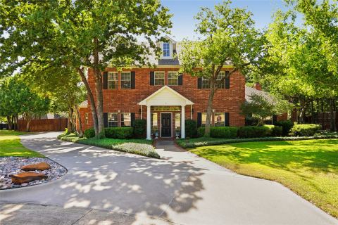 27 Oak Forrest Circle, Denton