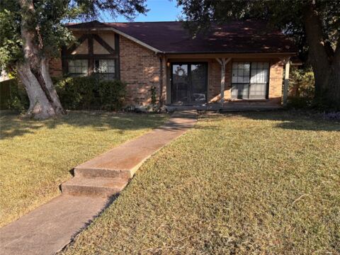 7402 Red Osier Road, Dallas
