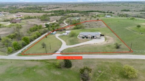 1395 Private Road 4011, Decatur, TX 76234 — photo 2