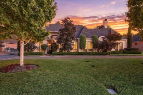 2711 Meadowview Drive, Colleyville