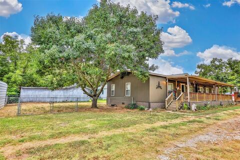 228 Newcastle Drive, Gordonville, TX 76245 — photo 3