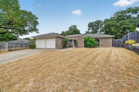1617 Bent Oak Drive