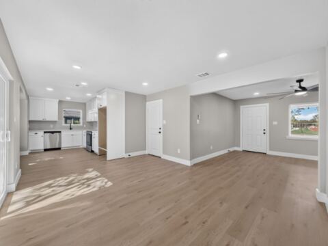 2318 Stonegate Street, Arlington, TX 76010 — photo 3