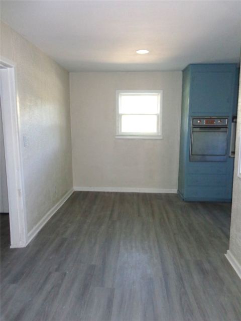 600 S 3rd Street, Grandview, TX 76050 — photo 3