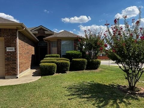 5000 Royal Burgess Drive, Fort Worth