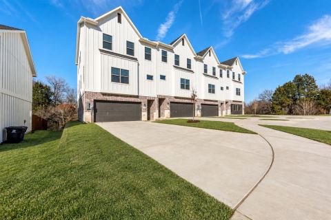6446 Mason Court, Dallas