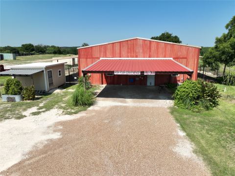 20959 Hwy 281, Hico, TX 76457 — photo 2