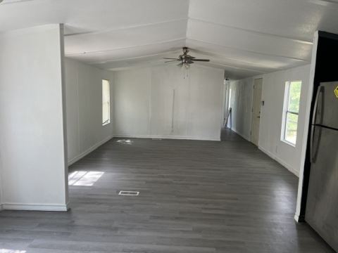 198 cigmo Court, Springtown, TX 76082 — photo 3