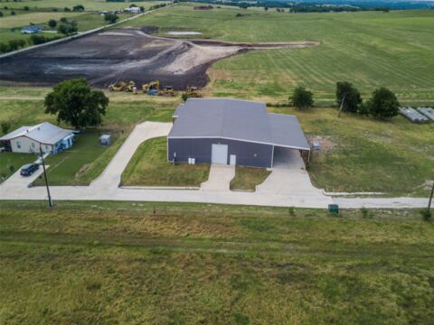 426 CR 2320, Decatur, TX 76234 — photo 3