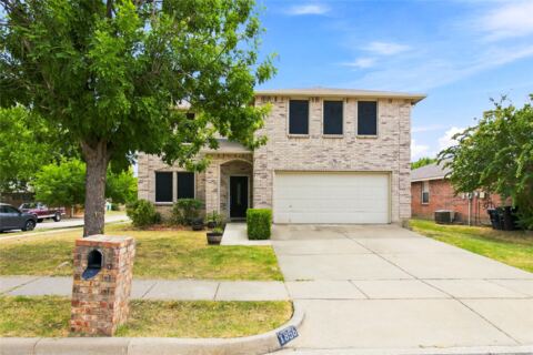 1856 Lariat Drive, Fort Worth