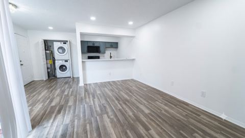9813 Walnut Street 302, Dallas