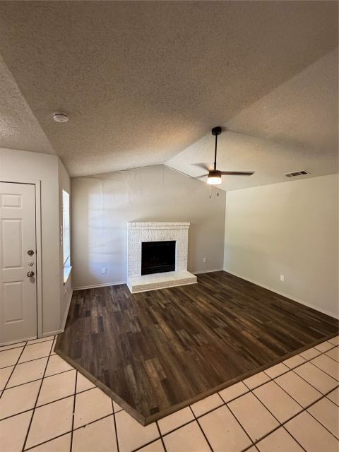 201 S Kenney Street A, Kennedale, TX 76060 — photo 2