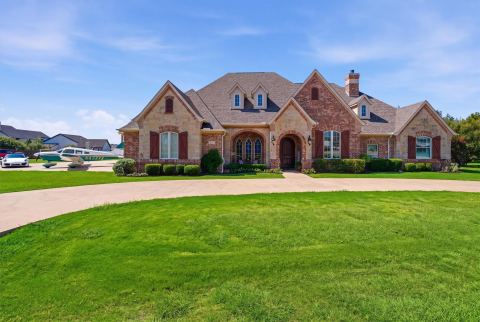 108 Concorde Circle, Cresson, TX 76035 — photo 2