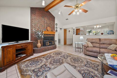 5203 Thunderbird Trail, De Cordova, TX 76049 — photo 3