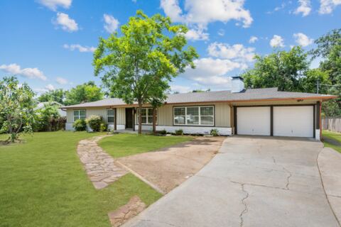 2320 N Edgewood Terrace, Fort Worth