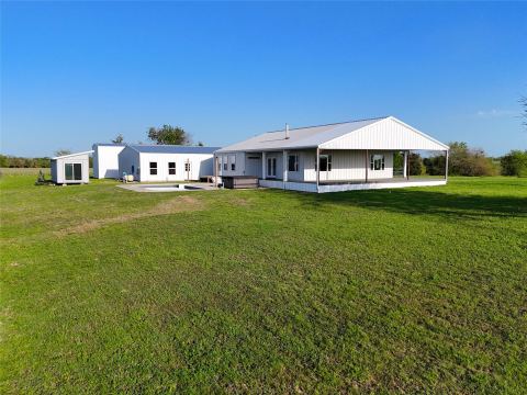 7563 Farm Road 128, Ben Franklin, TX 75415 — photo 2