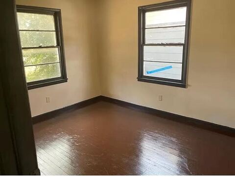 910 Circle Drive, Bowie, TX 76230 — photo 3