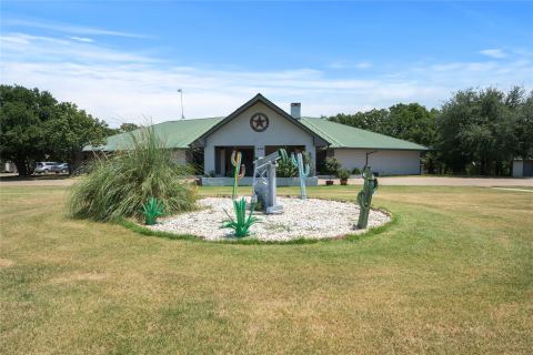 1629 Blair Drive, Cleburne