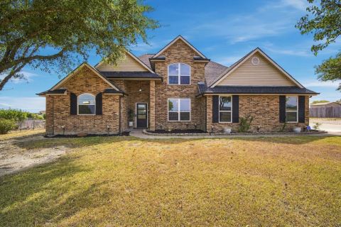 3231 Fm 66, Waxahachie
