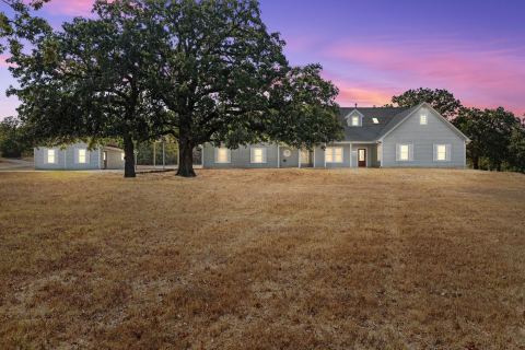 872 County Road 1670, Alvord, TX 76225 — photo 3