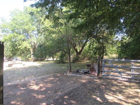 17700 FM 901, Gordonville