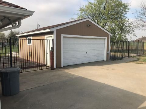 803 N Fm 156, Ponder, TX 76259 — photo 2
