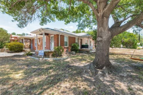 1827 Frederick Street, Fort Worth, TX 76107 — photo 2