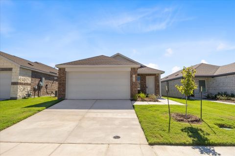 1816 Sanderling Street, Forney