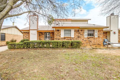2521 Indigo Lane, Arlington