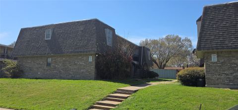 237 Vista Way, Benbrook