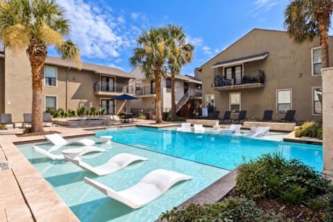 5806 Birchbrook Drive 210, Dallas