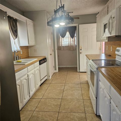 134 Ridgeway Drive, Red Oak, TX 75154 — photo 3