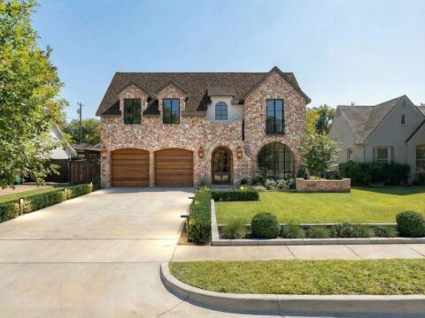 6848 Clayton Avenue, Dallas