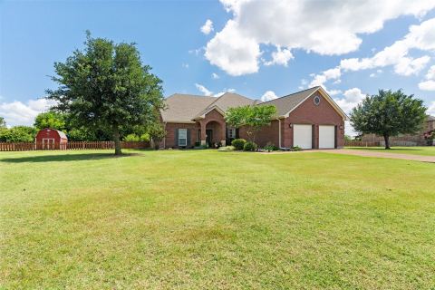 2305 Silver Maple Drive, St Paul, TX 75098 — photo 2