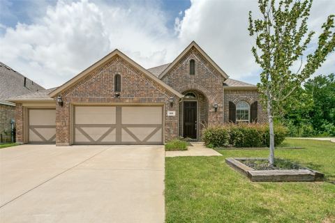 208 Northern Star Court, Little Elm