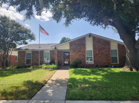 1918 Lewis Trail, Grand Prairie