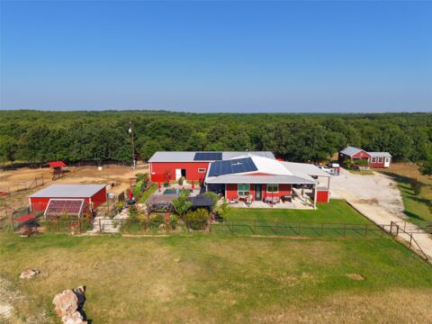 473 May Road, Nocona