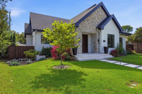 9007 Leaside Drive