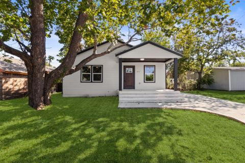 212 E Marguerita Drive, Garland