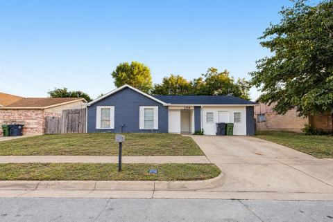 1714 Granada Drive, Arlington