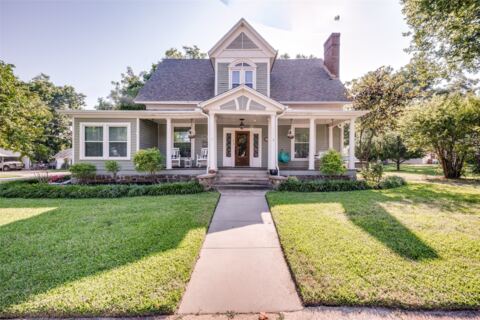 310 E Tarrant Street, Bowie