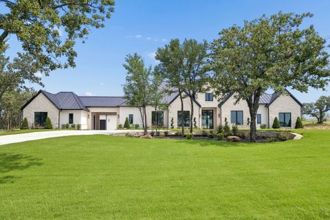 1020 Genoa Drive