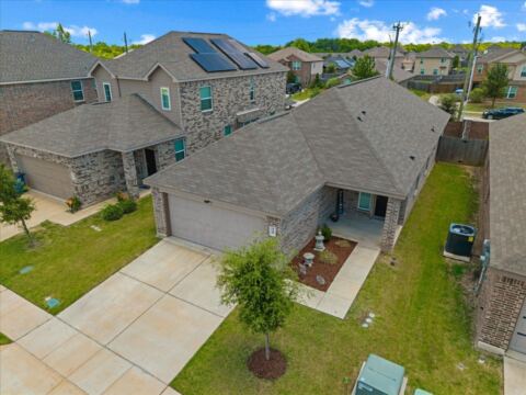 1709 Mark Lane, Ennis, TX 75119 — photo 3