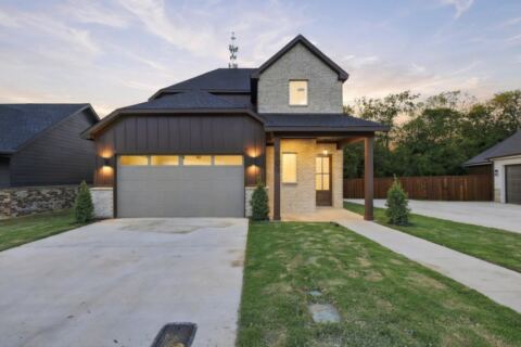 109 Iron Horse Lane