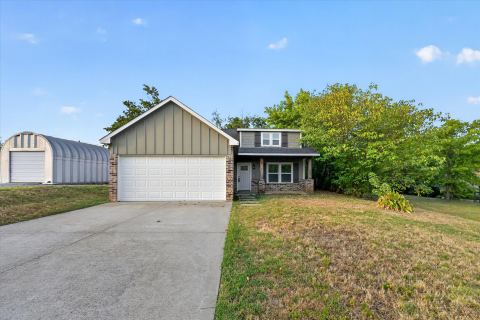 1216 W Nelson Street, Denison