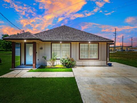 308 Avenue A, Ennis, TX 75119 — photo 2