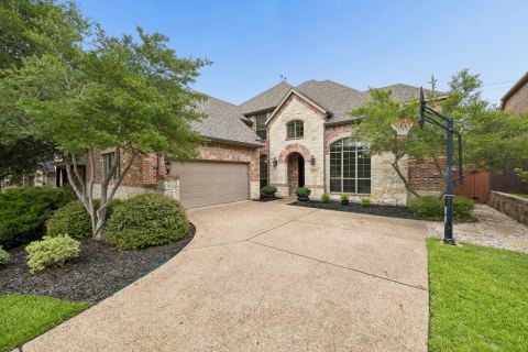 8709 Herns Meadow Lane, McKinney