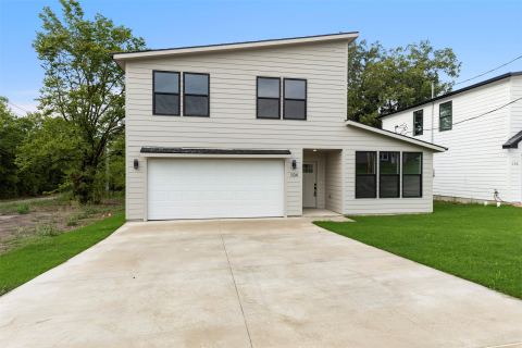 104 E Miller, Whitewright, TX 75491 — photo 2