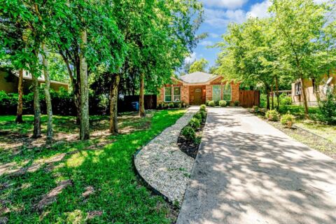 6433 Leana Avenue, Dallas